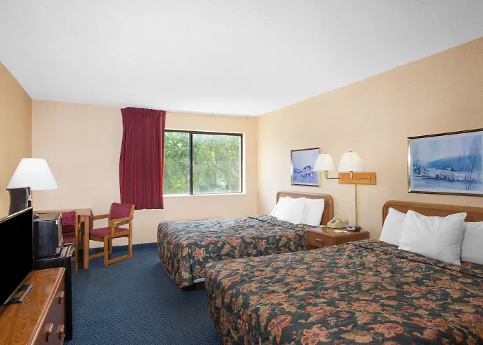 Days Inn By Wyndham Auburn/Finger Lakes Region