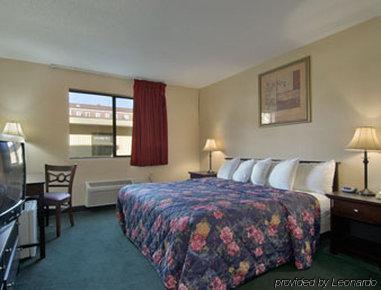 Days By Wyndham Auburn/finger Lakes Region Hotel Auburn